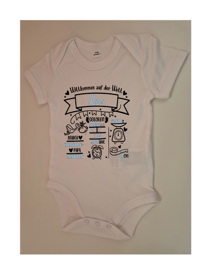 Kurzarm-Babybody aus Bio-Baumwolle – personalisiert mit Name & Geburtsdaten